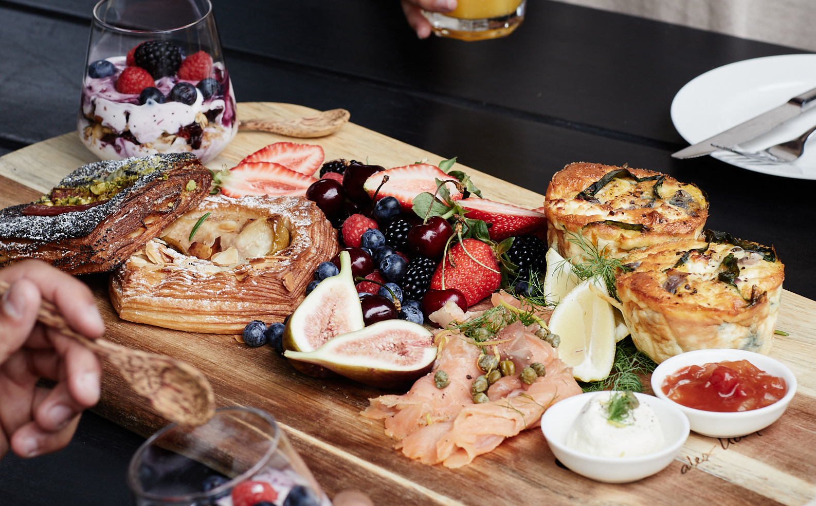 Deluxe Breakfast Hamper
